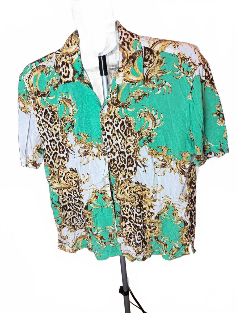 Vintage Fashion Nova ButtonUp Shirt w Leopard and Baroque Print sz M medium